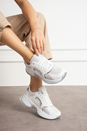 Beyaz Rahat Kalıp Kadın Sneaker