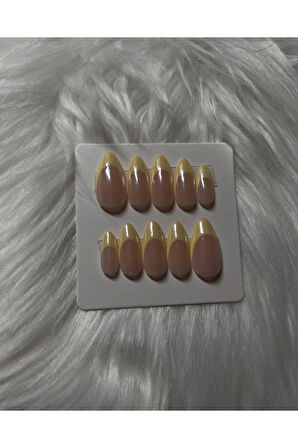 12'li Hazır Takma Tırnak (Yanında Bant Yapıştırıcı ile Birlikte)