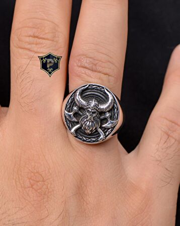 Viking Kurukafa Figürlü 925 Ayar Gümüş Erkek Yüzüğü