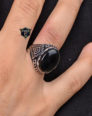 Oniks Taşlı Zirkon Taş Süslemeli 925 Ayar Gümüş Erkek Yüzüğü
