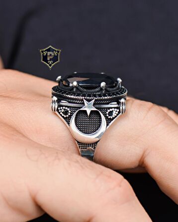 925 Ayar Gümüş Erkek Yüzüğü Siyah Zirkon Taşlı Ay Yıldız Figürlü