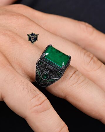 925 Ayar Gümüş Erkek Yüzüğü Paraiba Taşlı Zirkon Taş Süslemeli