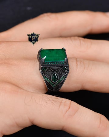 925 Ayar Gümüş Erkek Yüzüğü Paraiba Taşlı Zirkon Taş Süslemeli