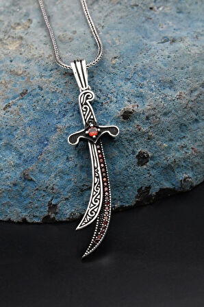 Kırmızı Zirkon Taşlı Hz. Ali (Zülfikar Kılıcı) Erkek Kolye Zincir 925 Ayar Gümüş 901143