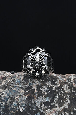 Akrep Figürlü Siyah Zirkon Taşlı 925 Ayar Gümüş Erkek Yüzüğü 901227