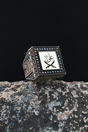 Özel Tasarım Hz. Ali Yazlı Zülfikar Kılıcı 925 Ayar Gümüş Erkek Yüzüğü Mikro Taş Süslemeli 901240