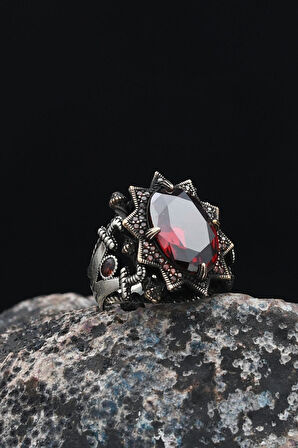 Hz. Ali Zülfikar Figürlü 925 Ayar Gümüş Erkek Yüzüğü Kırmızı Zirkon Taşlı Mikro Taş Süslemeli 901245