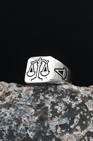 Terazi Figürlü 925 Ayar Gümüş Erkek Yüzüğü 901621