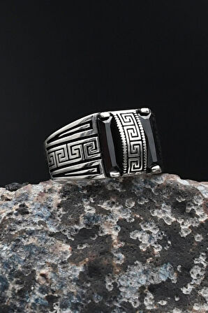 Siyah Baget Taşlı Grek Desenli 925 Ayar Gümüş Erkek Yüzüğü 901712