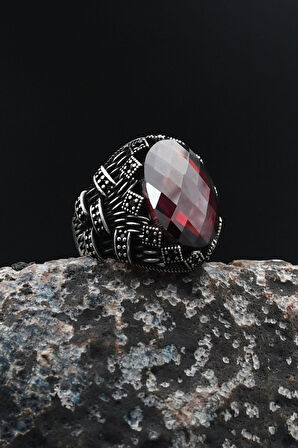 Kırmızı Zirkon Taşlı Zirkon Taş Süslemeli Erkek Yüzüğü 925 Ayar Gümüş 901751