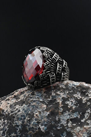 Kırmızı Zirkon Taşlı Zirkon Taş Süslemeli Erkek Yüzüğü 925 Ayar Gümüş 901751