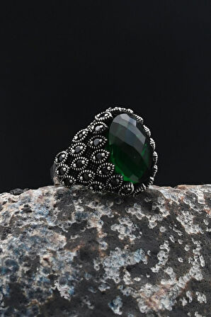 925 Ayar Gümüş Erkek Yüzüğü Yeşil Zirkon Taşlı Zirkon Taş Süslemeli 901784