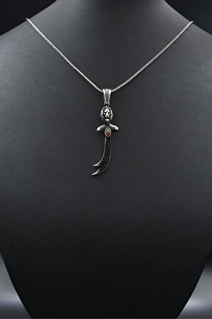 Hz. Ali Zülfikar Kılıcı ve Aslan Figürlü Kırmızı Zirkon Taşlı Kolye Zincir 925 Ayar Gümüş 901808