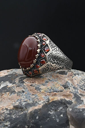 Kırmızı Akik Taşlı Gümüş Erkek Yüzüğü 925 Ayar Zirkon Taş Süslemeli 901886
