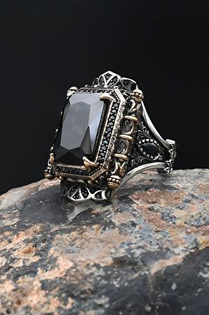 925 Ayar Gümüş Erkek Yüzük Kare Siyah Zirkon Taşlı 901891