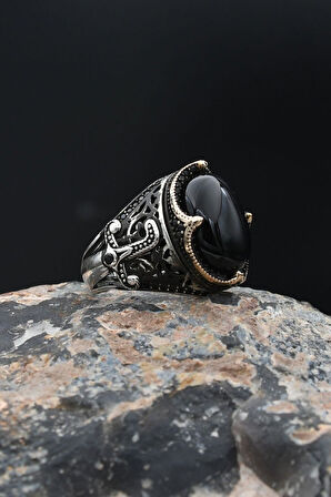 Kılıc Figürlü Oniks Taşlı Gümüş Erkek Yüzüğü 925 Ayar Zirkon Taş Süslemeli 901893
