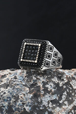 Kare Siyah Zirkon Taş Süslemeli 925 Ayar Gümüş Yüzük 902073