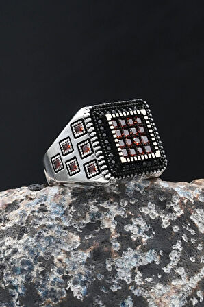 Kare Kırmızı Zirkon Taş Süslemeli 925 Ayar Gümüş Yüzük 902074