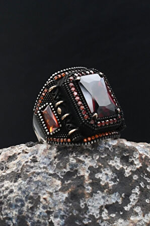 Kırmızı Zirkon Taşlı Kare Tasarımlı 925 Ayar Gümüş Erkek Yüzük 902201