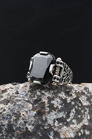 Siyah Zirkon Taşlı Baget Kesim 925 Ayar Gümüş Yüzük 902215