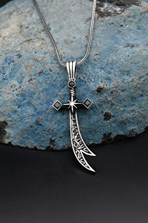 Erkek Kolye Zincir Hz. Ali Zülfikar Kılıcı Siyah Zirkon Taşlı 925 Ayar Gümüş 902312