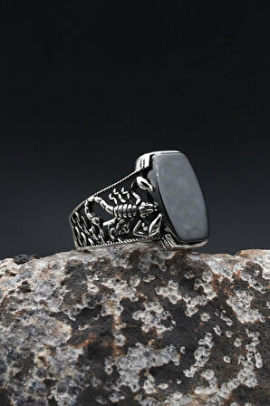 Oniks Taşlı  Akrep Figürlü 925 Ayar Gümüş Yüzük 902361