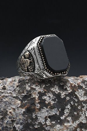 Mescidi Aksa Modelı ve Allah ve Muhammed Yazlı Oniks Taşlı 925 Ayar Gümüş Erkek Yüzük 902365