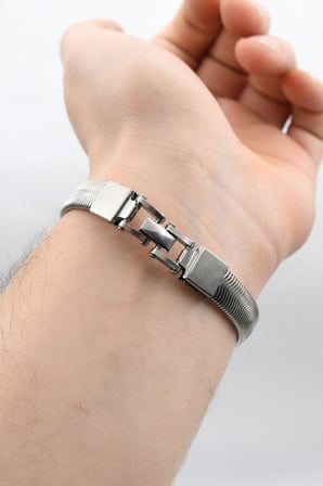 Paslanmaz Çelik Ezme Yılan Derisi Model Bileklik 10 Mm 902470