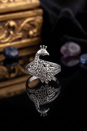 Tavus Kuşu Figürlü 925 Ayar Gümüş Unisex 902796