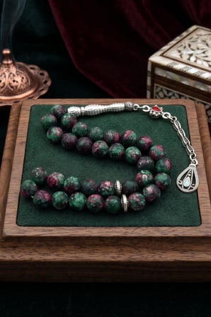 Doğal Jade Yeşim Taşlı 33'lük Tesbih Metal Püsküllü 8mm Küre Kesim 902831
