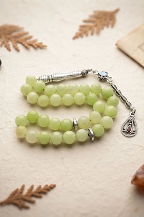 Doğal Jade Yeşim Taşlı 33'lük Tesbih Metal Püsküllü 8mm Küre Kesim 902849