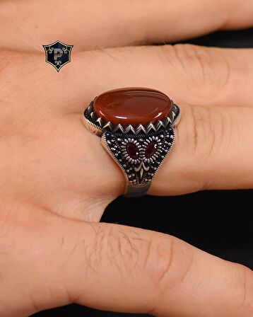 925 Ayar Gümüş Erkek Yüzüğü Akik Taşlı Zirkon Taş Süslemeli