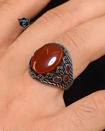 925 Ayar Gümüş Erkek Yüzüğü Akik Taşlı Zirkon Taş Süslemeli