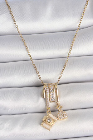 316L Çelik Gold Renk Zirkon Taşlı Sallantı Fotoğraf Makinası Figür Charm Kadın Kolye  - PRT3500EB05659