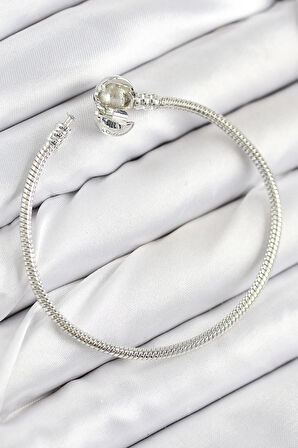 Pirinç Charm Topcuk Model Gümüş Renk Kadın Bileklik - PRT3500EB08662