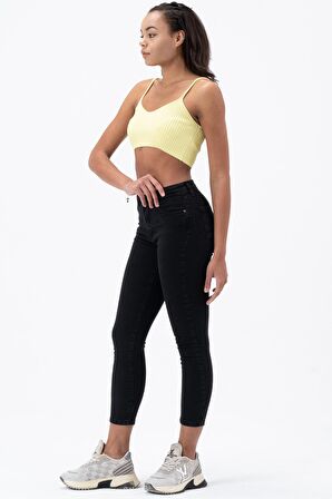 Kadın Normal Bel, Arka Yüksek Bel Full Likralı Slim Mom Jeans Dar Kesim Kot Pantolon