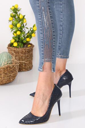 Kadın Yüksek Bel Likralı Yanları Akan Pullu Payetli Dar Kesim Slim Fit Kot Pantolon