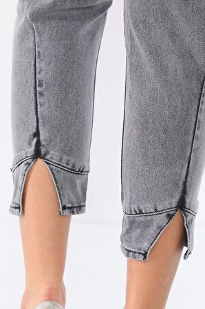 Kadın Yüksek Bel Paçası Yırtmaçlı Mom Jeans Kot Pantolon