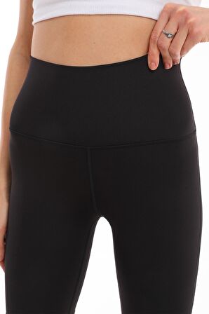 Kadın Yüksek Bel Dalgıç Kumaş Push Up Mat Toparlayıcı Esnek Biker Spor Kısa Şort Tayt