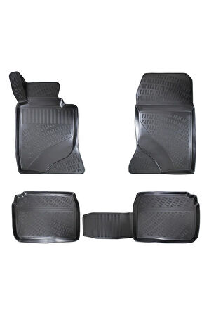 Mercedes E Serisi W123 1982 Araca Özel Tasarım 3D Havuzlu Paspas