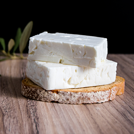 Ezine Lüxs Sert Peynir 650 gr