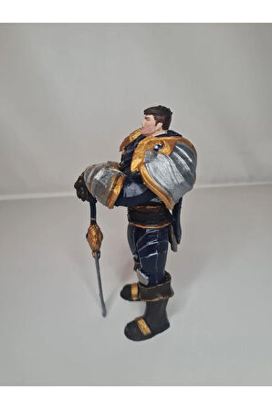 Garen (League of Legends) Figürü 15 cm.