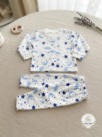 Gökçe Baby Ay Desenli %100 Pamuk Bebek Pijama Takımı – Mavi Yıldızlı Uzun Kollu Takım