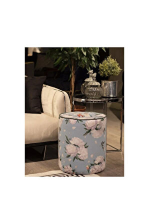 Blue-White Rose Puf (Kumaşı Süettir. Uluslararası Solmama Sertifikasına Sahiptir.)