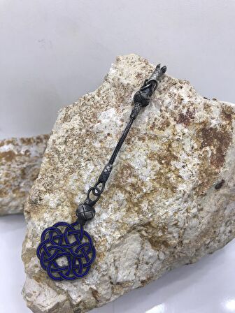 Bağlılık ve İhtişam: Aşk Düğümü Oksitli Gümüş Kazaziye Tebih Püskülü