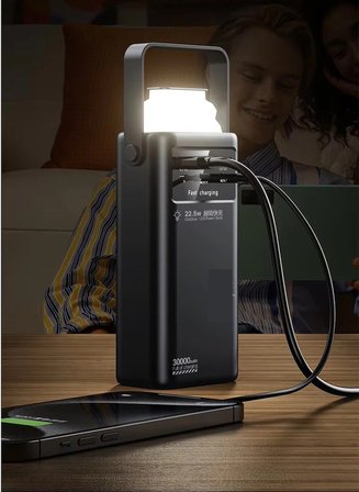 30.000 Mah Kamp Işıklı 2x Usb,Dahili 4 Kablolu Taşınabilir 22.5W Hızlı Şarj Powerbank