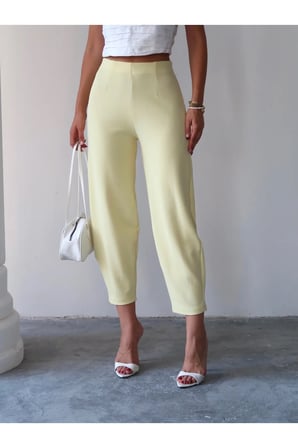 Kadın Sarı Bernis Balon Pantolon, Beli Lastikli Şalvar Model Krep Balon Pantolon Basen Gizleyen
