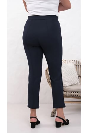 Likralı Lacivert Büyük Beden Dar Paça Pantolon, 4 Mevsim, Vücudu Toplayan Pantolon