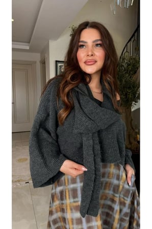 Kadın Stella Atkılı Kayık Yaka Salaş Crop Triko Kazak