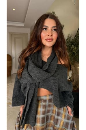 Kadın Stella Atkılı Kayık Yaka Salaş Crop Triko Kazak